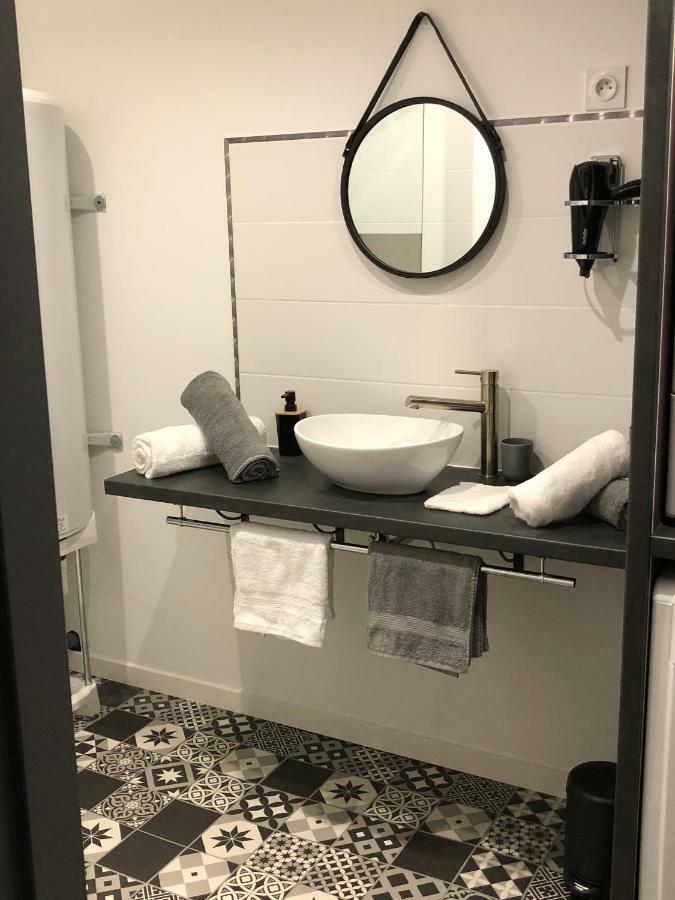 カレーLe Petit Chez Soiアパートメント エクステリア 写真