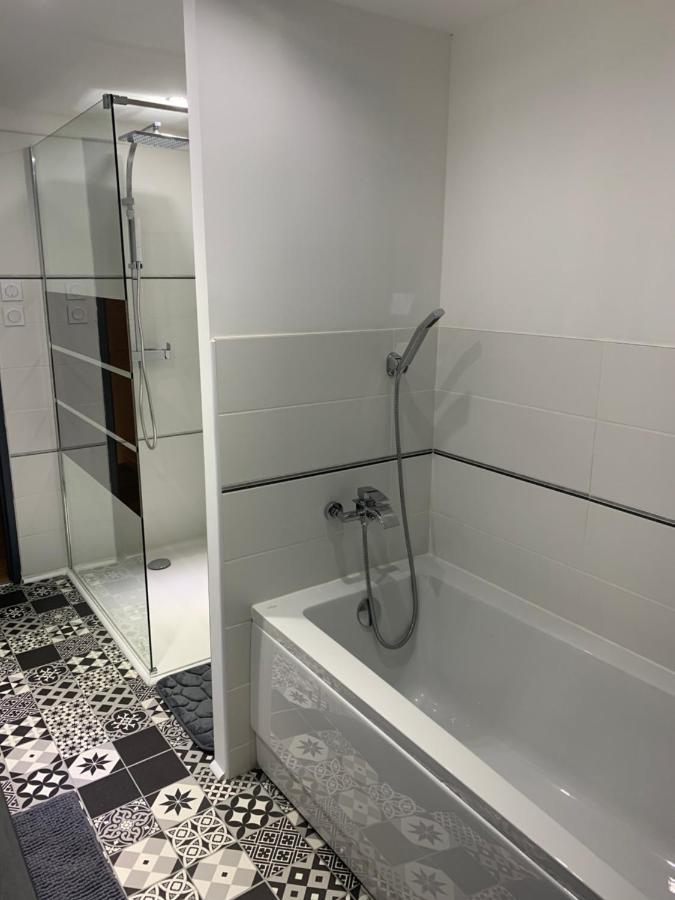 カレーLe Petit Chez Soiアパートメント エクステリア 写真